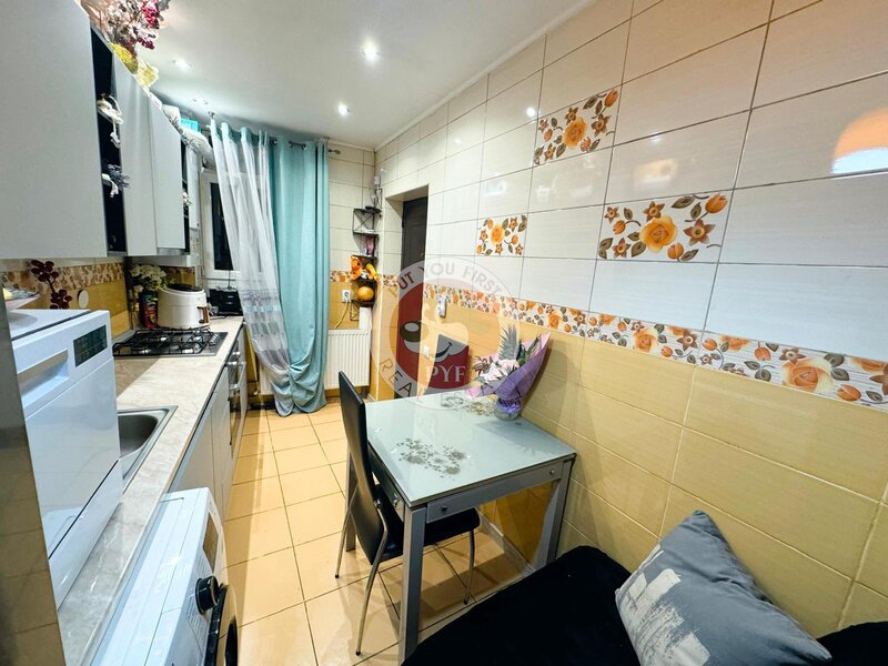 Bulevardul Marasesti l Apartament 2 camere in Vila l Decomandat l 51mp l B10422